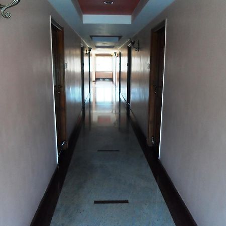 The Chakrie Residency Hotel Tirupati Exterior foto